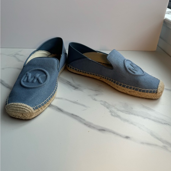 MK espadrille blue size 8 - Picture 2 of 5